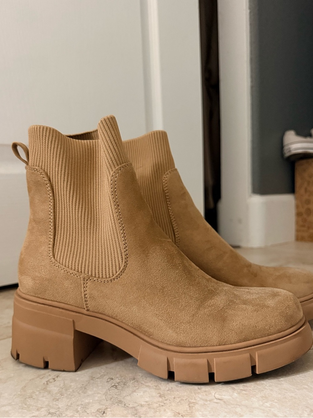 Chelsea Lug Sole Suede Ankle Boots in Tan